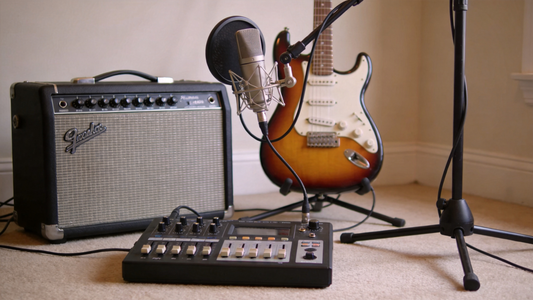 How to Record a Solo Electric Guitar Track with Minimal Equipment