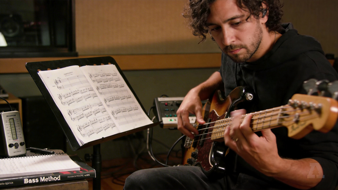 How to Improve Your Bass Guitar Sight-Reading Skills: A Complete Guide