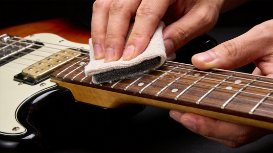 The Ultimate Guide to Cleaning and Conditioning Your Electric Guitar Fretboard to Extend Lifespan & Preserve String Resonance