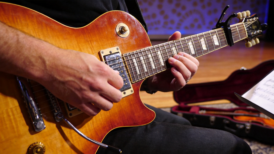 How to Play Fingerstyle on an Acoustic Guitar with Electric Guitar Technique: A Complete Guide to Fusion